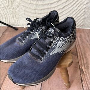 Brooks Ricochet Running Shoes Navy Blue grey Knit DNA AMP Sneakers Men’s 10
